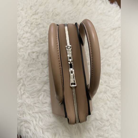 Prada Tan Mini Bag - Picture 4 of 16